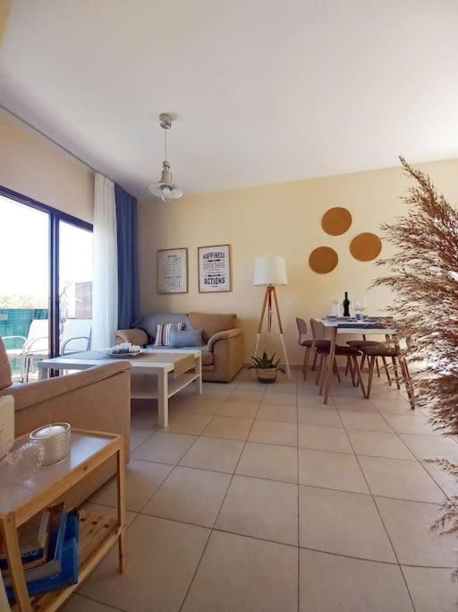 Lovely Ap In The Center Of Kato Paphos Exterior foto